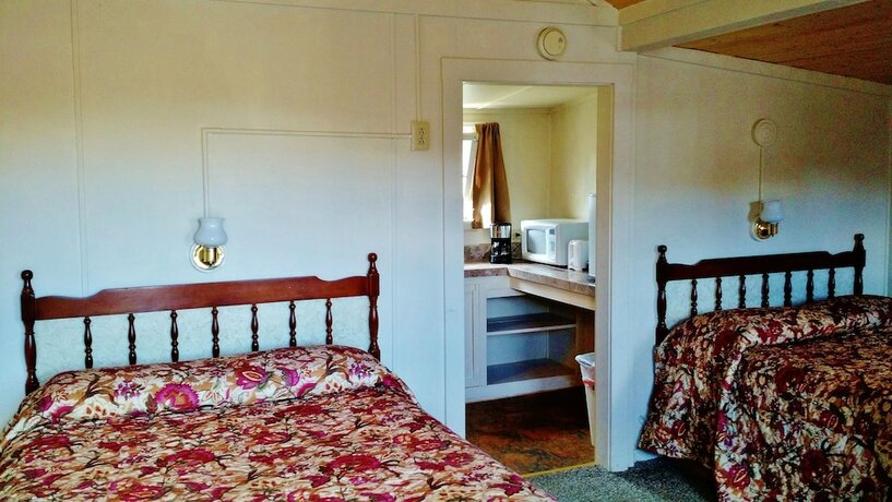 Imagen de la habitación del Hotel Little HiltInns EGM. Foto 15