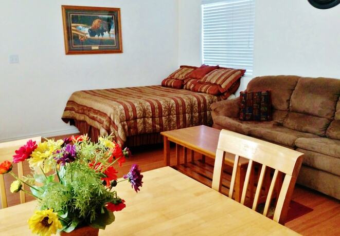 Imagen general del Hotel Little HiltInns EGM. Foto 6