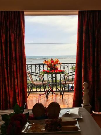 Imagen de la habitación del Hotel Little Italy. Foto 15