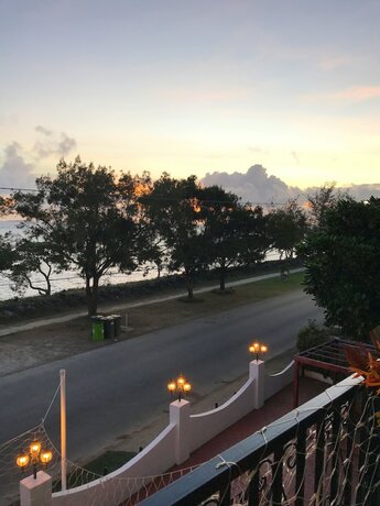 Imagen de la habitación del Hotel Little Italy. Foto 21