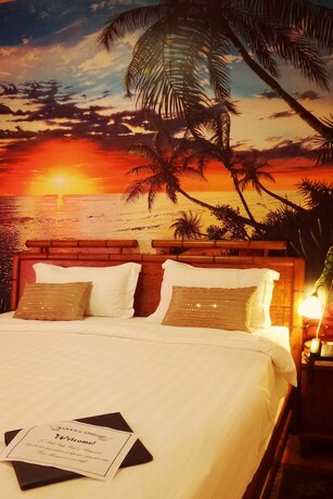 Imagen de la habitación del Hotel Little Italy. Foto 26