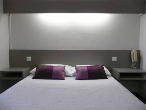 Imagen de la habitación del Hotel Little Lodge. Foto 3