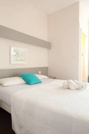 Imagen de la habitación del Hotel Little Lodge. Foto 6