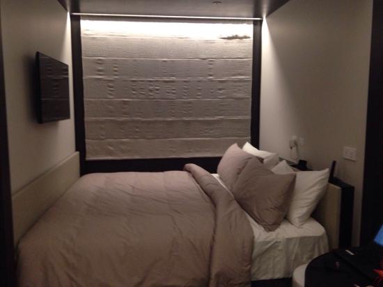 Imagen de la habitación del Hotel Little National Canberra. Foto 3