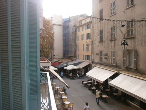 Imagen de la habitación del Hotel Little Palace, Toulon. Foto 16