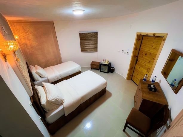 Imagen de la habitación del Hotel Little Petra Bedouin Camp. Foto 18