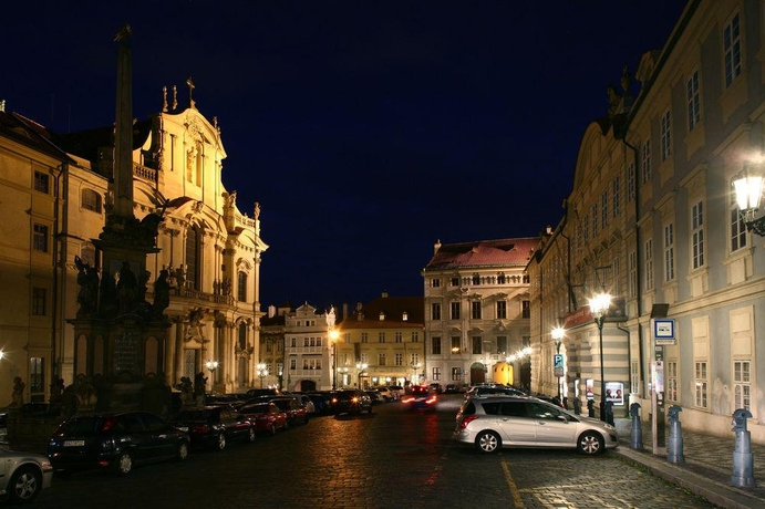 Imagen general del Hotel Little Town Budget Hotel. Foto 3