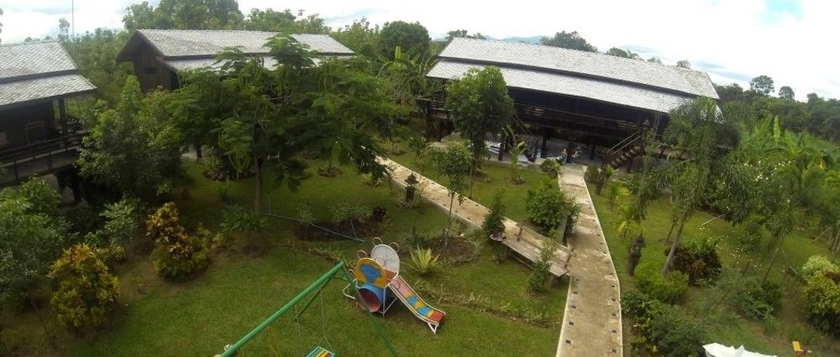 Imagen de los exteriores del Hotel Little Village Chiang Mai. Foto 5