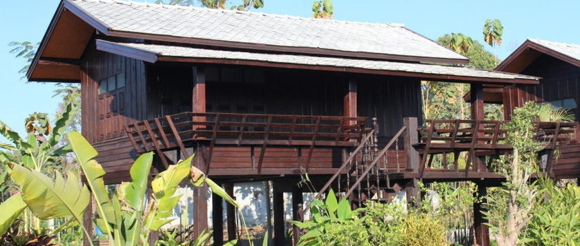 Imagen de los exteriores del Hotel Little Village Chiang Mai. Foto 6