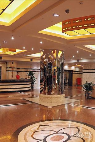 Imagen de los interiores del Hotel Liuzhou Grand Hotel. Foto 19
