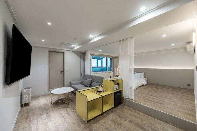 Imagen general del Hotel Liv Life. Foto 2