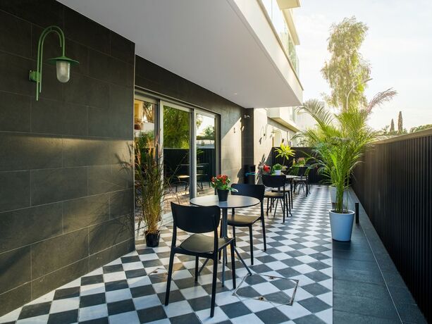 Imagen general del Hotel Liv Urban Larnaca. Foto 10