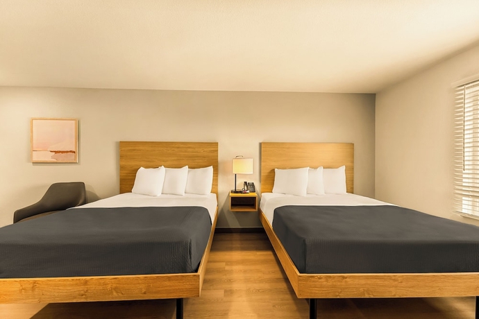 Imagen de la habitación del Hotel LivAway Suites Orem-Vineyard. Foto 7