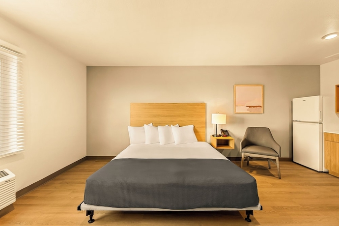 Imagen de la habitación del Hotel LivAway Suites Orem-Vineyard. Foto 12