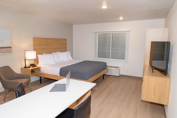 Imagen de la habitación del Hotel LivAway Suites Phoenix-Glendale. Foto 2