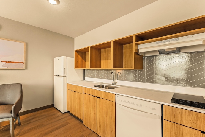 Imagen de la habitación del Hotel LivAway Suites Phoenix-Glendale. Foto 9