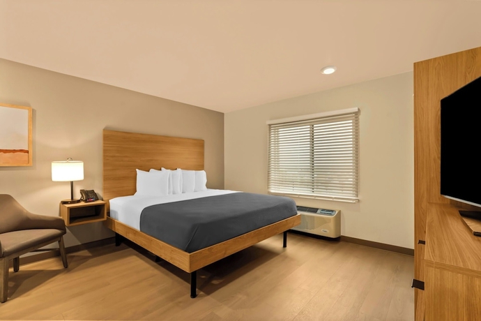 Imagen de la habitación del Hotel LivAway Suites Phoenix-Tolleson. Foto 12