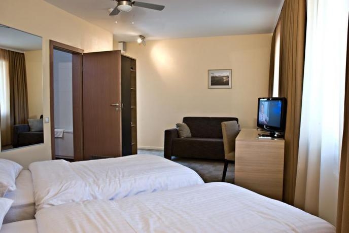 Imagen de la habitación del Hotel Liva. Foto 4