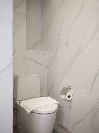 Imagen de la habitación del Hotel Livable Bangkok. Foto 6
