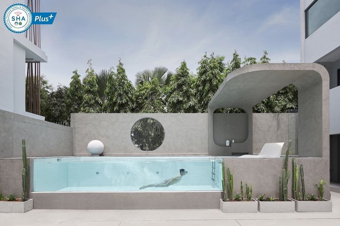 Imagen de la piscina del Hotel Livable Bangkok. Foto 19