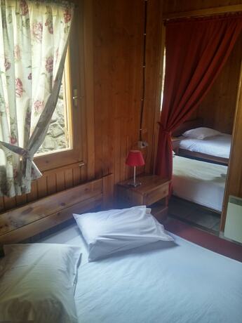 Imagen de la habitación del Hotel Livadaki Village. Foto 19