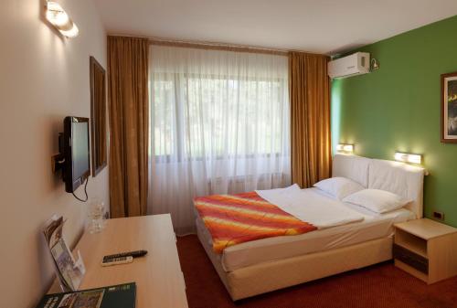 Imagen de la habitación del Hotel Livade. Foto 7