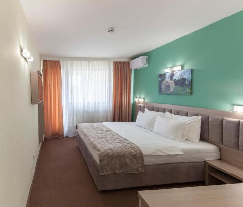 Imagen de la habitación del Hotel Livade. Foto 9