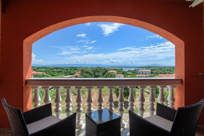 Imagen general del Hotel Livadic. Foto 7