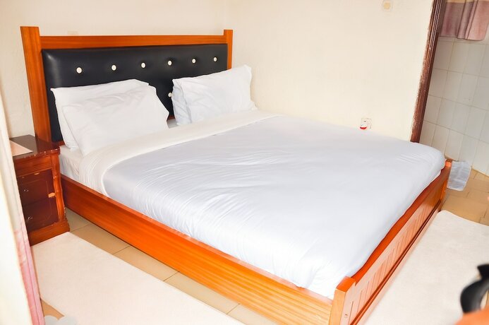 Imagen de la habitación del Hotel Livalana. Foto 17