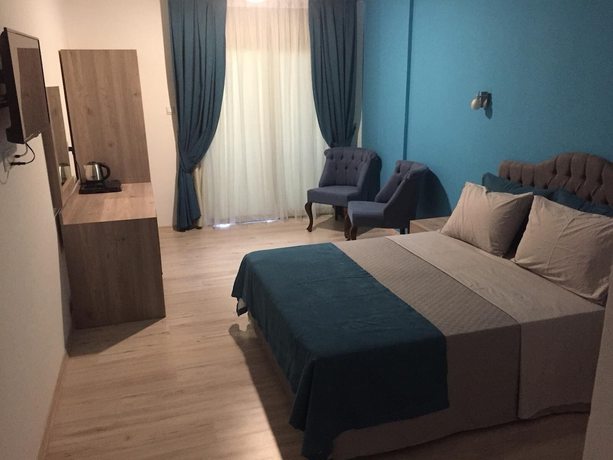 Imagen de la habitación del Hotel Livana. Foto 4