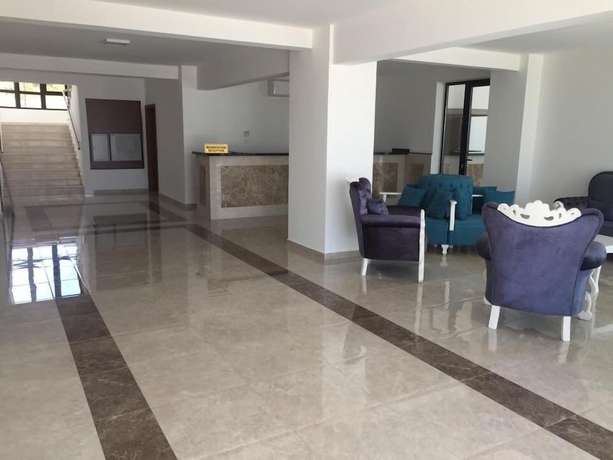 Imagen de los interiores del Hotel Livana. Foto 20