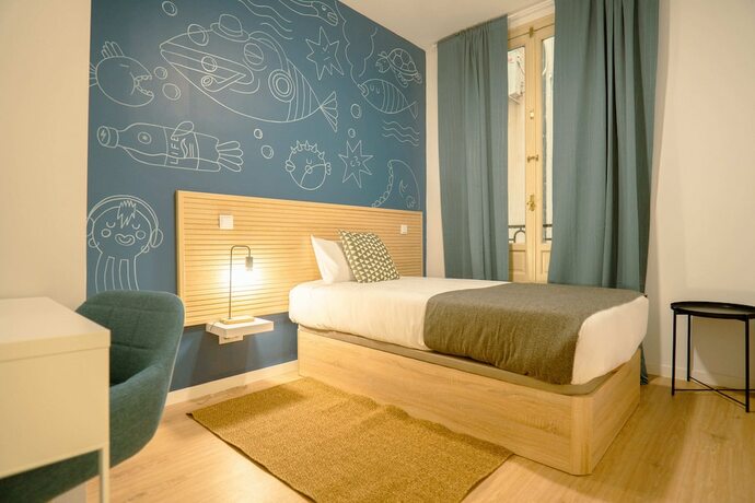 Imagen de la habitación del Hotel Live It Gran Via. Foto 19