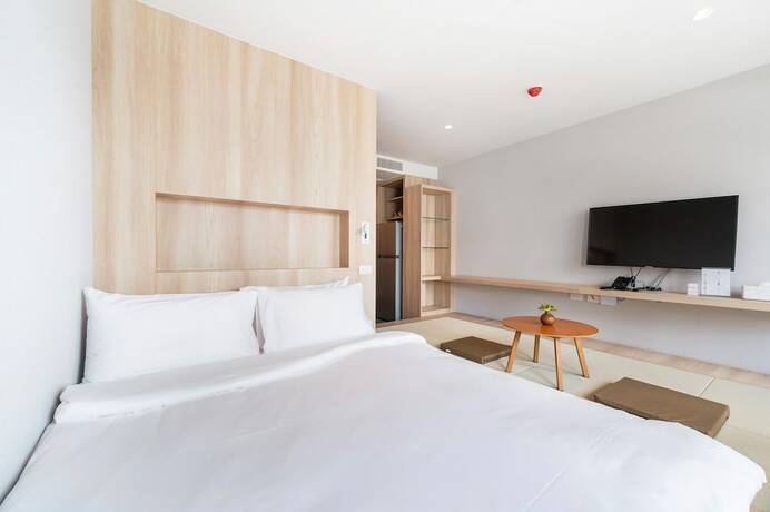 Imagen de la habitación del Hotel LiveZen Bangkok. Foto 15