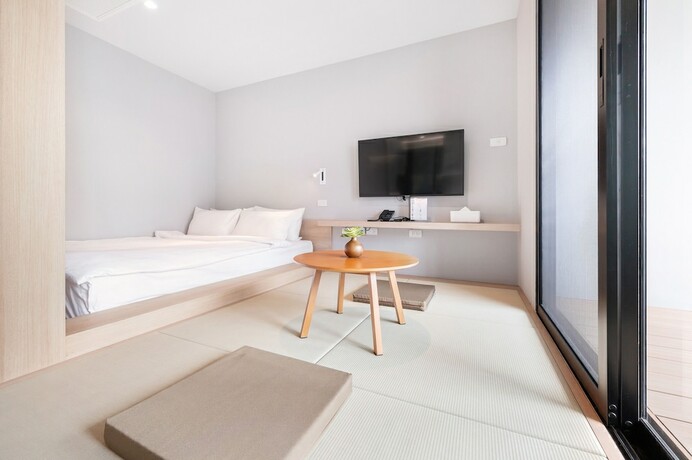 Imagen de la habitación del Hotel LiveZen Bangkok. Foto 19