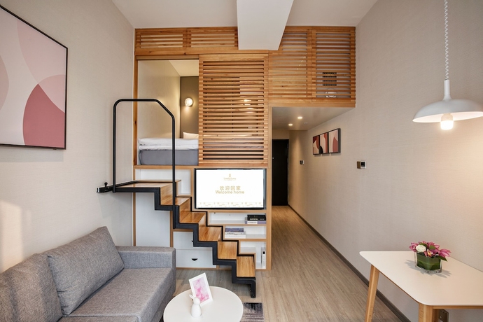 Imagen de la habitación del Hotel Livefortuna. Foto 4