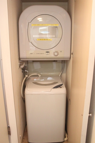 Imagen de los interiores del Hotel Livemax Budget Shimbashi. Foto 9