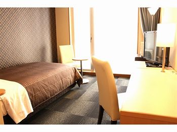 Imagen de la habitación del Hotel Livemax Chiba Mihama. Foto 2