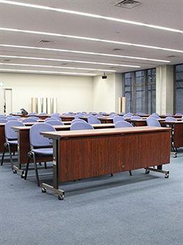 Imagen de los interiores del Hotel Livemax Chiba Mihama. Foto 5