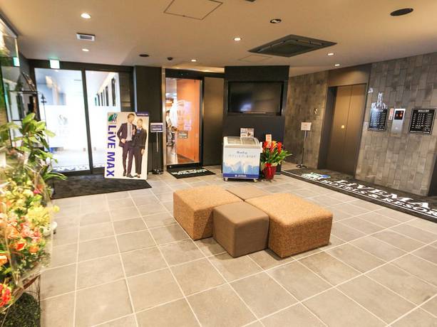 Imagen de los interiores del Hotel Livemax Chibaminato Ekimae. Foto 16