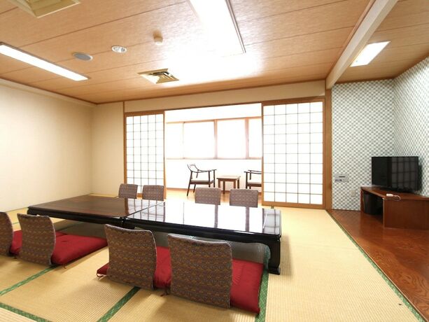 Imagen general del Hotel Livemax Chitose. Foto 1