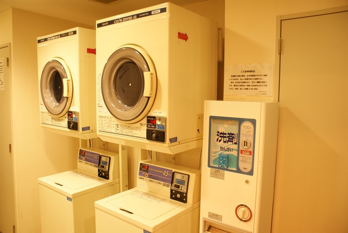Imagen de los interiores del Hotel Livemax Higashi-ueno. Foto 7