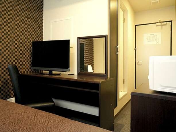 Imagen de la habitación del Hotel Livemax Himeji-ekimae. Foto 13