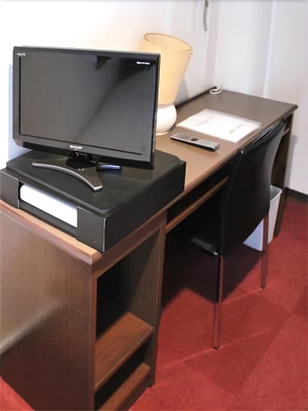 Imagen de la habitación del Hotel Livemax Iyo Mishima. Foto 10