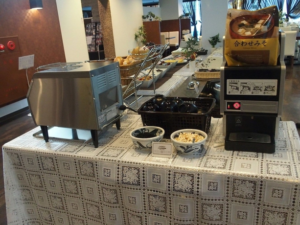 Imagen del bar/restaurante del Hotel Livemax Iyo Mishima. Foto 4