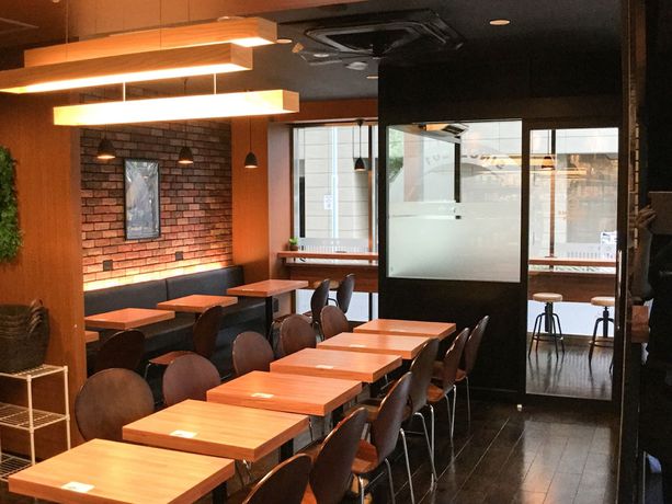 Imagen del bar/restaurante del Hotel Livemax Kayabacho. Foto 6