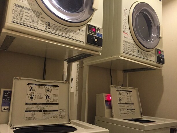 Imagen de los interiores del Hotel Livemax Kobe. Foto 15