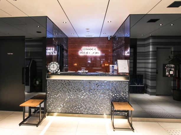 Imagen de los interiores del Hotel Livemax Osaka Honmachi. Foto 14