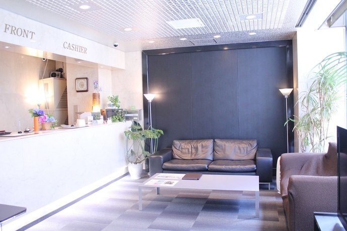 Imagen de los interiores del Hotel Livemax Otemae. Foto 18