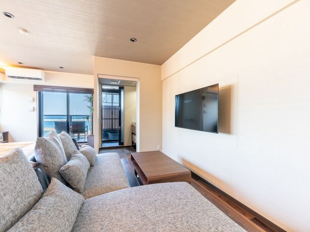 Imagen de la habitación del Hotel Livemax Resort Atami Ocean. Foto 15