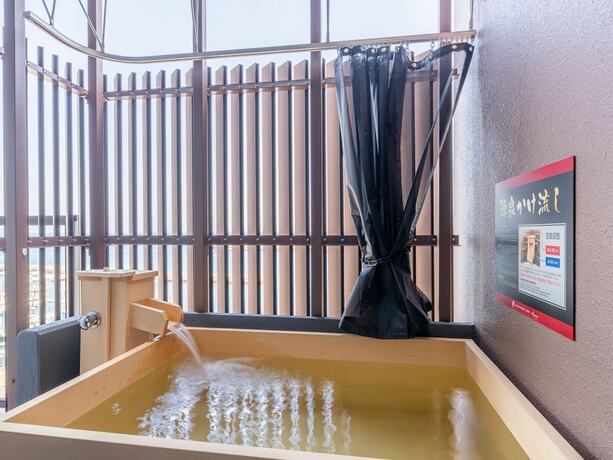 Imagen de la habitación del Hotel Livemax Resort Atami Ocean. Foto 18